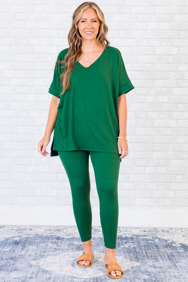 Chic Soul plus size clothing, short-sleeve dark green matching top and leggings set with v-neckline 