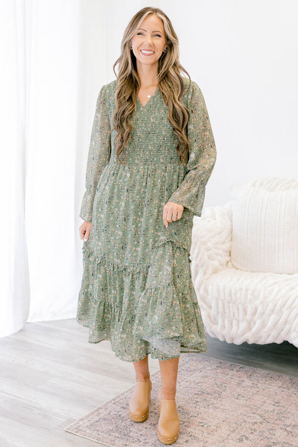 Chic Soul plus size clothing, green floral print long sleeve flowy tiered midi dress