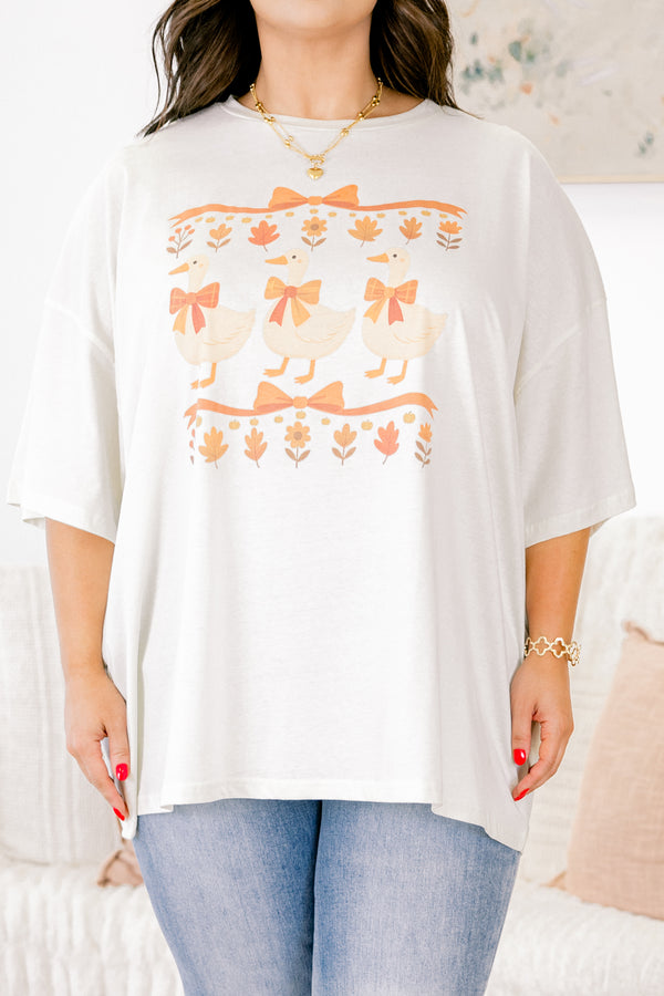 Chic Soul plus size clothing, ivory short sleeve boyfriend tee with round neckline with coral/pink goose and floral print