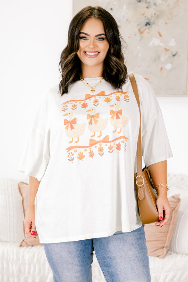 Chic Soul plus size clothing, ivory short sleeve boyfriend tee with round neckline with coral/pink goose and floral print
