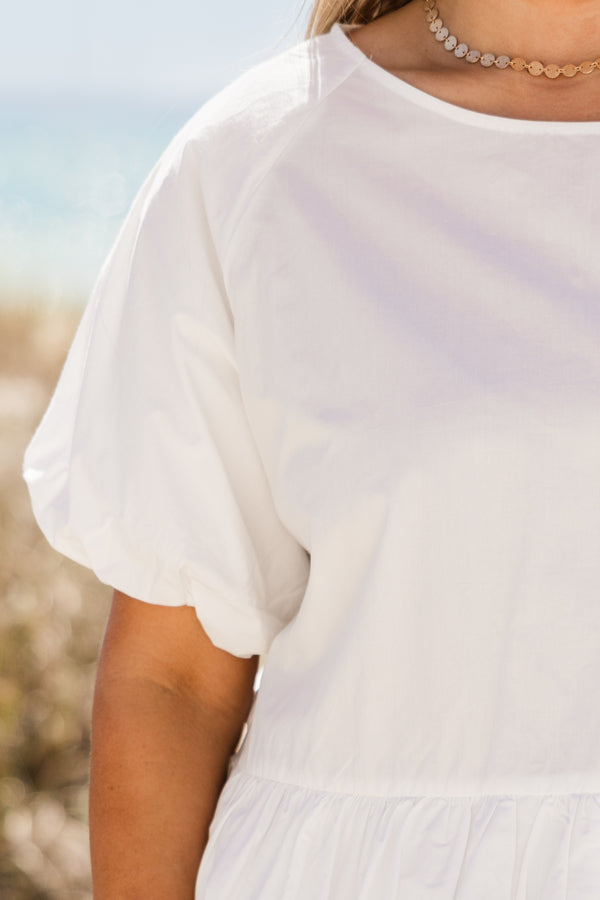 Chic Soul plus size clothing, white short sleeve peplum top with round neckline with bubble sleeve detail with bubble detail along the bottom