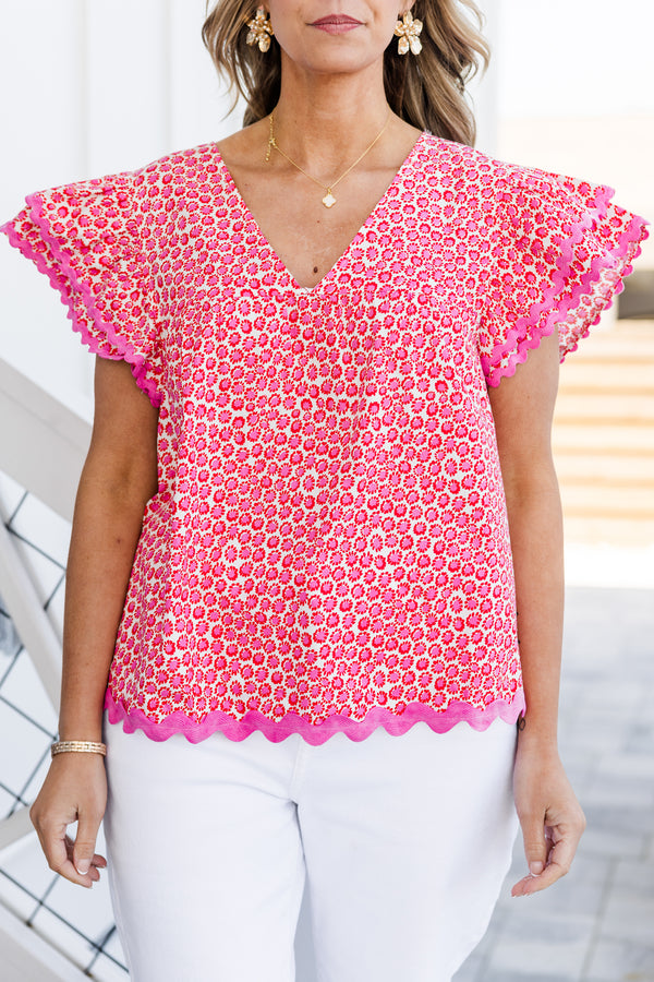 Chic soul plus size clothing, pink v-neck top with a floral pattern and flutter sleeves 