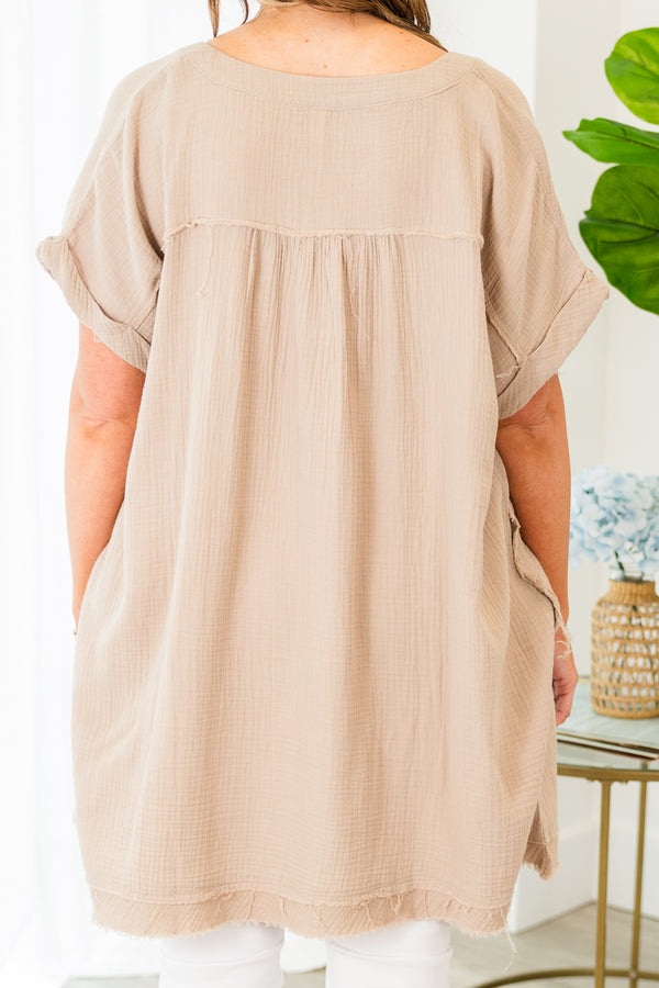 Chic Soul plus size clothing, light mocha short sleeve tunic with v-neckline and pockets