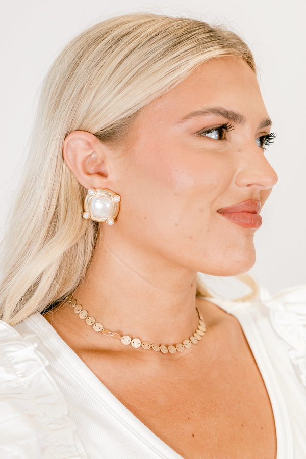 Chic Soul plus size clothing, large gold square-round stud earring with large squarish center pearl and four small round pearls at each corner