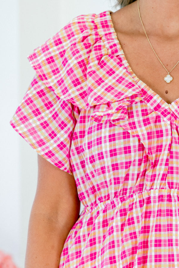 Chic Soul plus size clothing, fuchsia short sleeve gingham top with synch waist detail with v neck and ruffle along sleeves and neckline