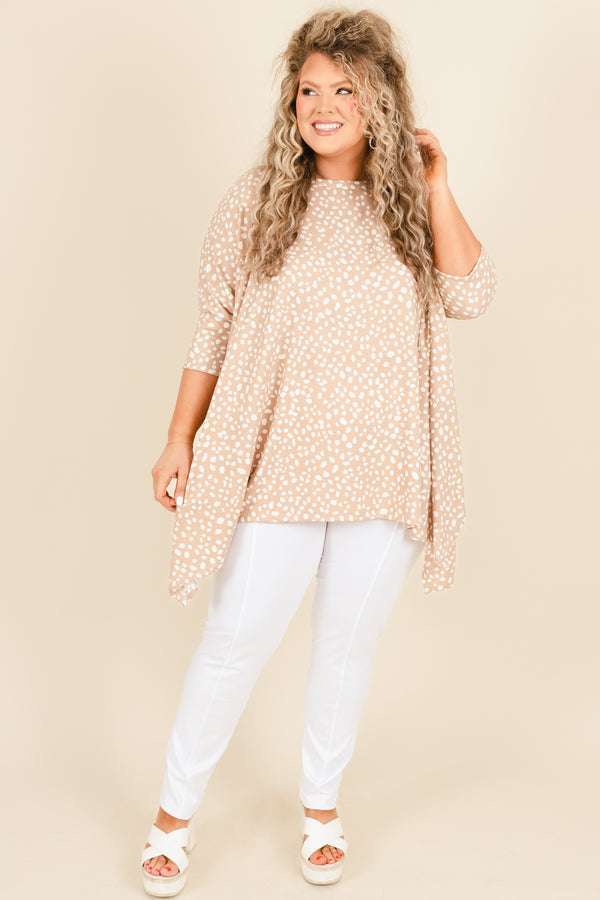Chic Soul plus size clothing, white leggings with seamline detailing