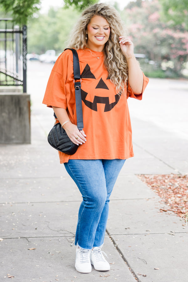 Chic Soul plus size clothing, rust orange short sleeve boyfriend tee with pumpkin jack-o-lantern graphic design