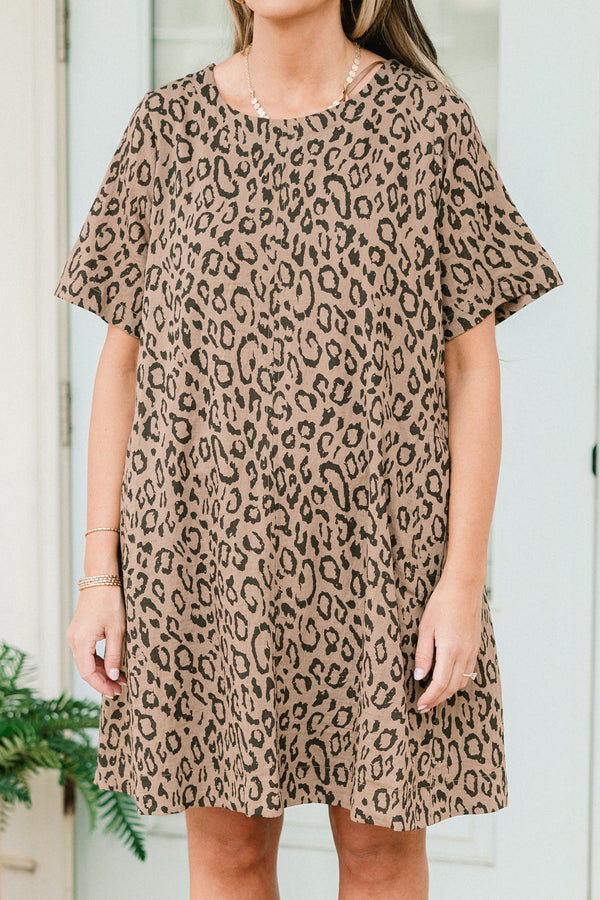 Chic Soul plus size clothing, short-sleeve mocha brown t-shirt short dress with a high-scoop-neckline with a brown leopard print