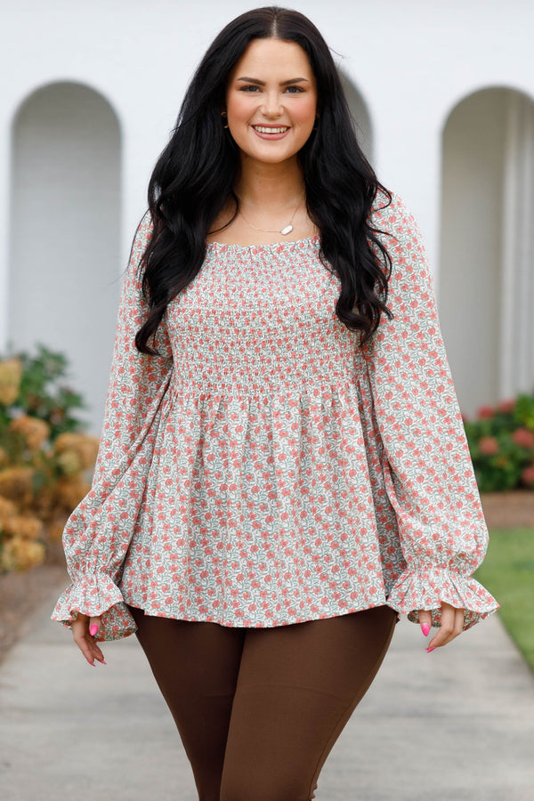 Chic Soul plus size clothing, cream and floral top with puff ruffle sleeves