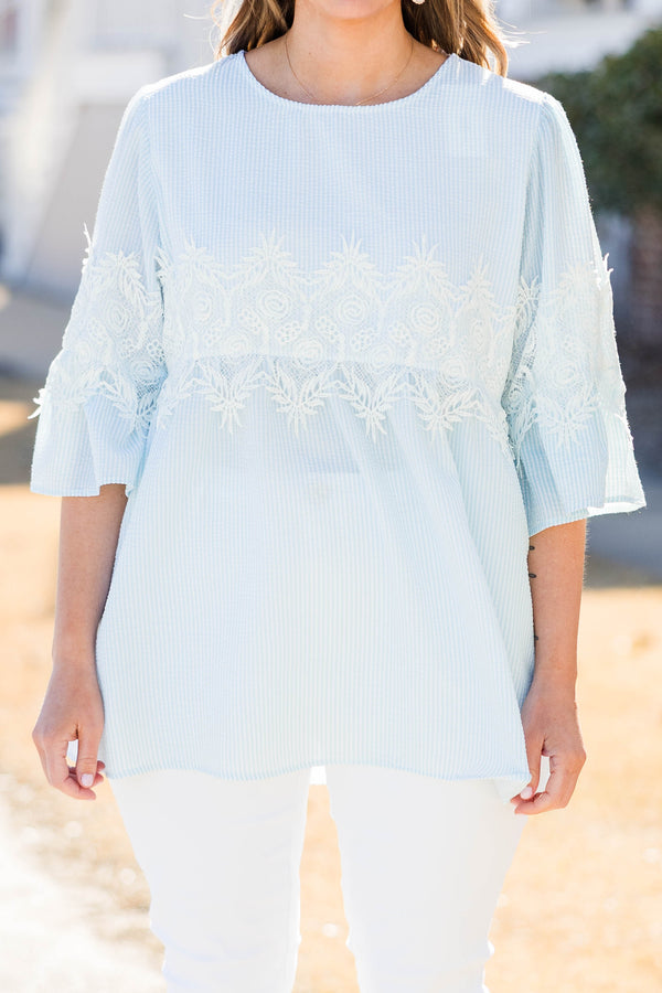 Chic Soul plus size clothing, mint top with lace attachments on the waist and mid length sleeves
