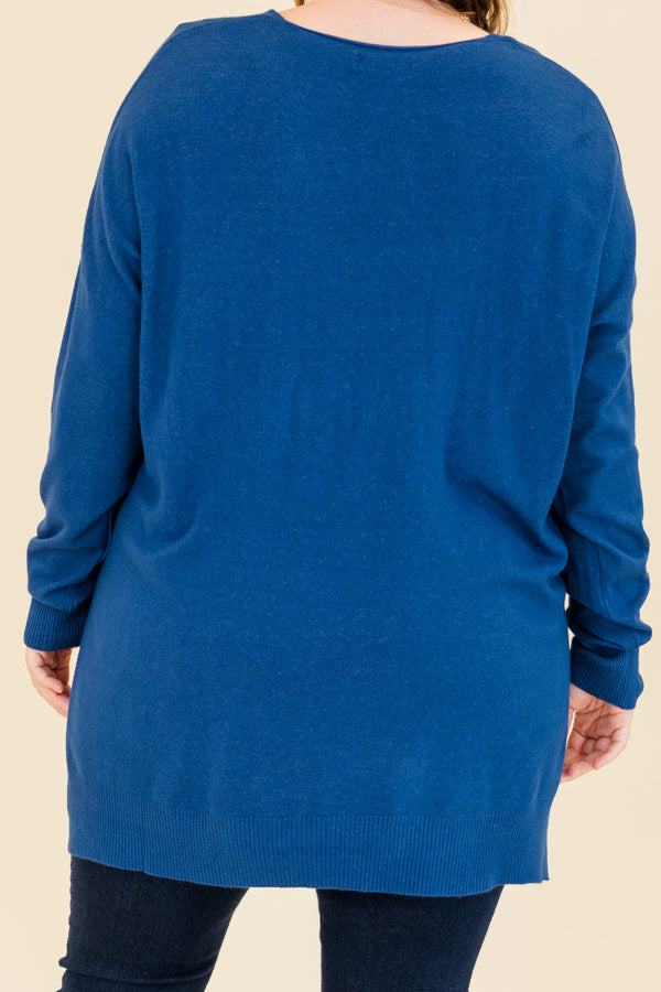 Chic Soul plus size clothing, heather light navy long sleeve knit sweater with v neckline and ribbed cuff sleeves with outer stitching along center