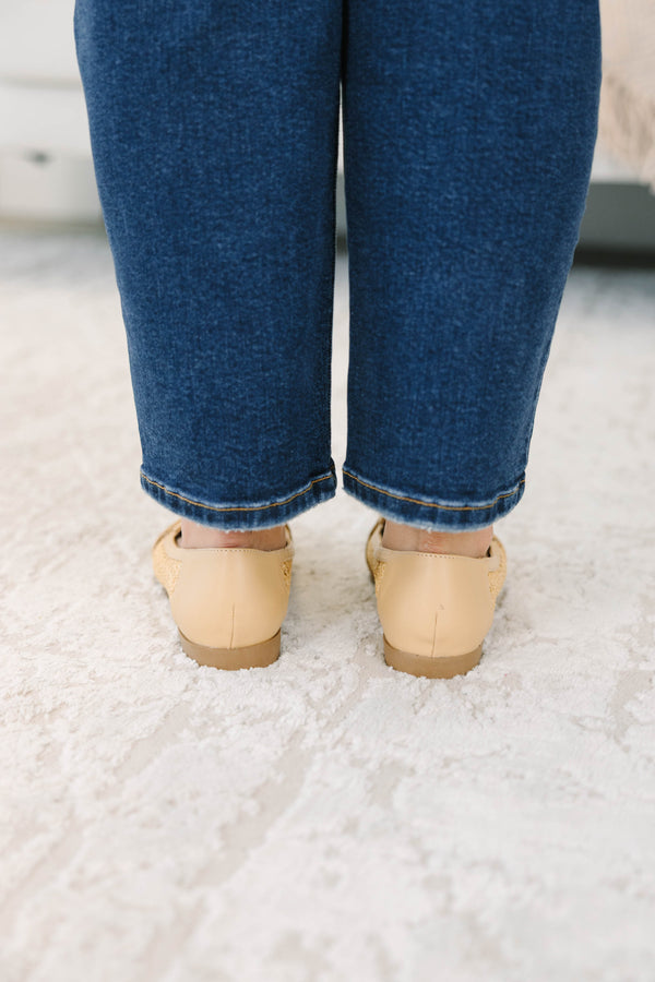 Plus Size natural woven loafers with a gold chain detail and tan leather trim.