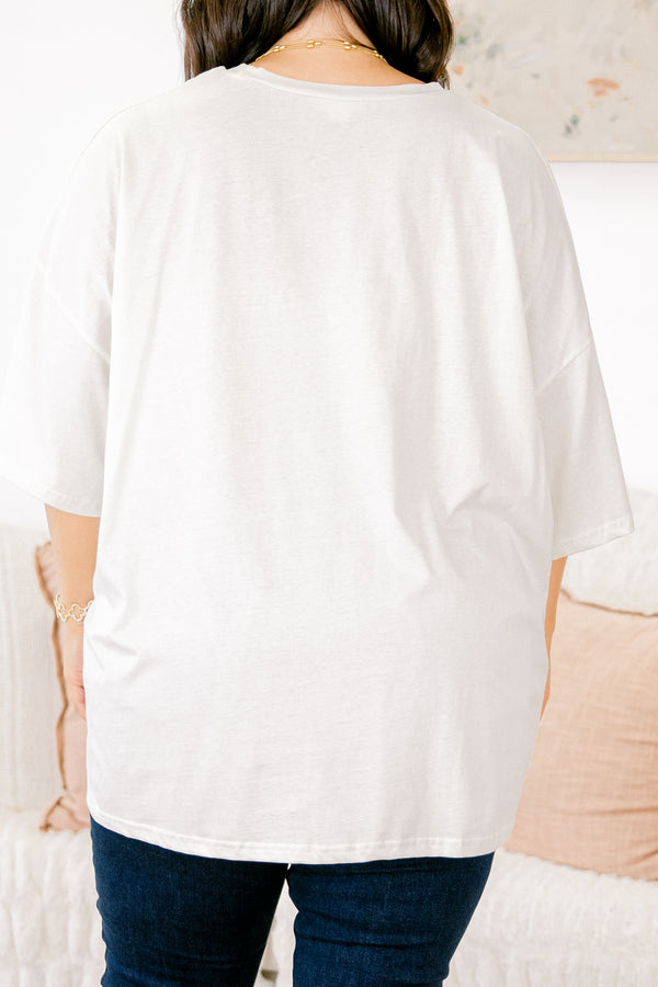 Chic Soul plus size clothing, ivory half sleeve crewneck t-shirt with distressed pumpkin flower graphic