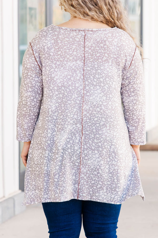 Chic Soul plus size clothing, mocha spotted flowy tunic with a v neck and exposed seamlines