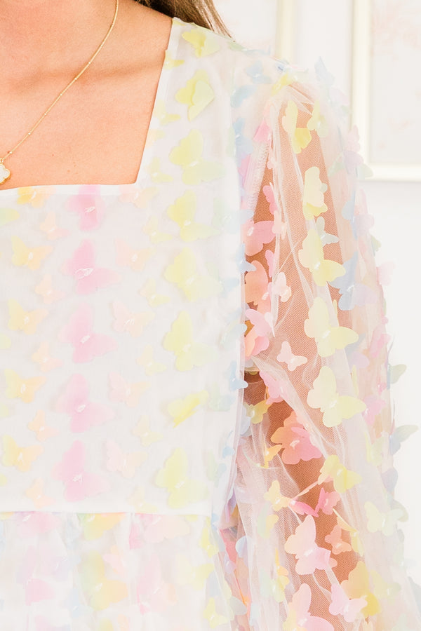 Chic Soul plus size clothing, bubble-tulle-quarter-sleeve white babydoll top with a lavender mix floral textured pattern