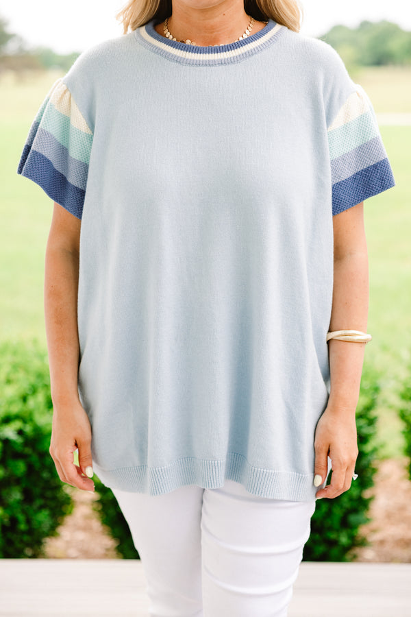 Chic Soul plus size clothing, light blue short sleeve crewneck sweater with white to dark blue stepped gradient on sleeves
