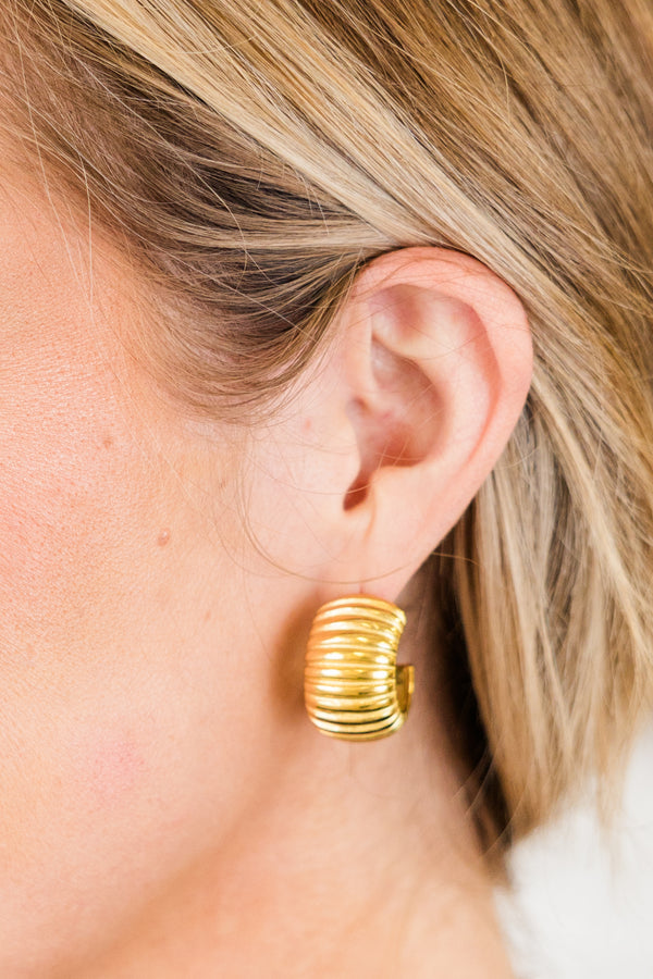 Chic Soul plus size clothing, gold ribbed detailed hoop earrings