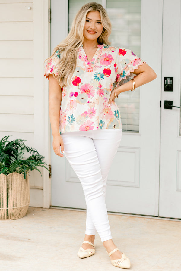 Chic Soul plus size clothing, ivory short sleeve top with multicolored pink and red floral pattern and pastel pink scalloped trim on sleeves and neckline