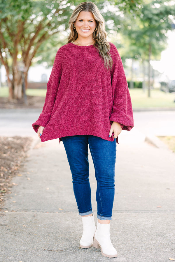 Plus Size maroon oversized knit sweater with a crew neckline and long balloon sleeves.