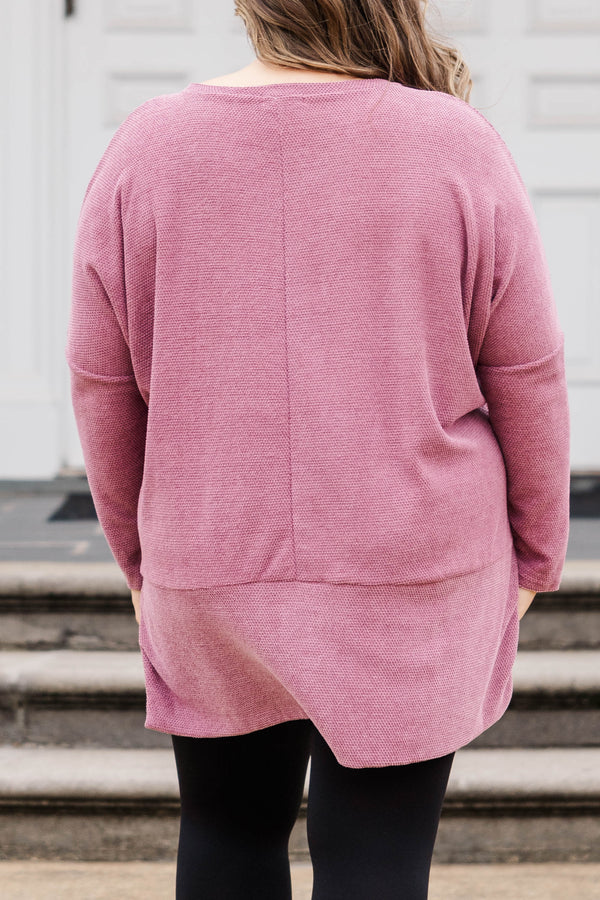 Chic Soul plus size clothing, black fuzzy blanket material top that is longline on the back and slight v neckline soft textured