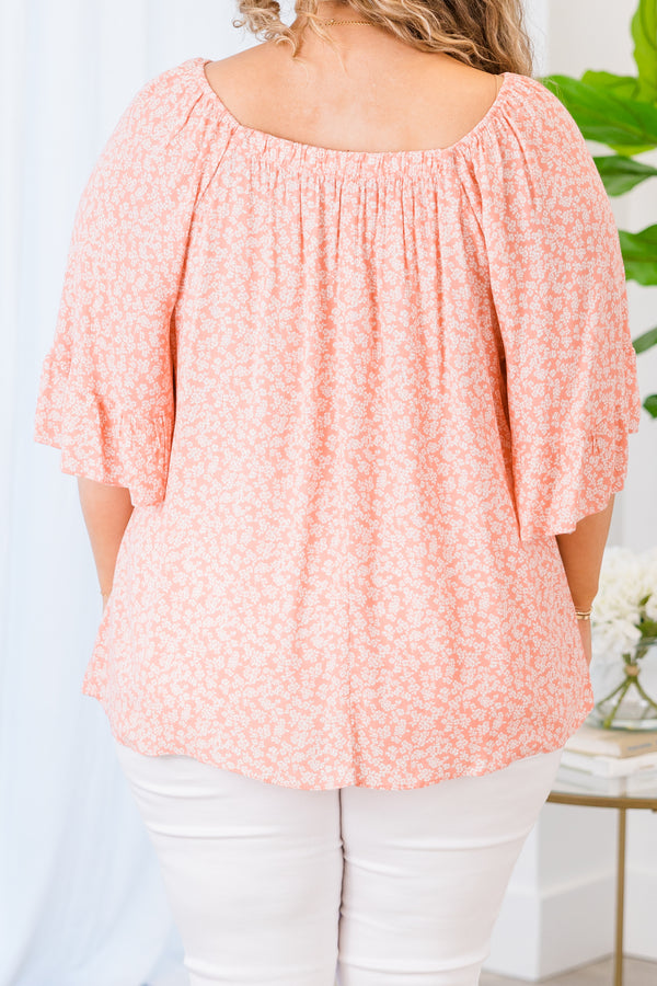 Chic Soul plus size clothing, salmon short sleeve printed top with square neckline and flowy sleeves