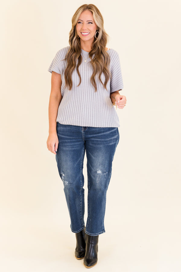 Chic Soul plus size clothing, mid-waisted dark wash denim straight cropped jeans with subtle distressed detailing on knees and silver button detailing