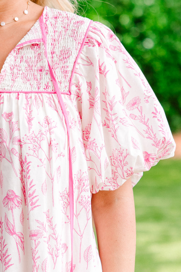 Chic Soul plus size clothing, short-puffed-sleeve pink and white floral baby doll dress