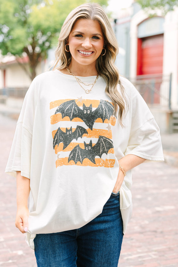 Ivory oversized boyfriend tee with a spooky bat graphic 