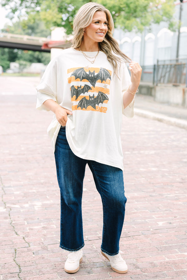 Ivory oversized boyfriend tee with a spooky bat graphic 