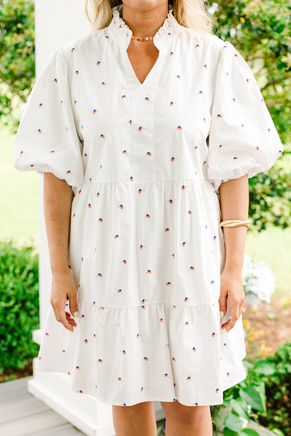 Chic Soul plus size clothing, white bubble sleeve babydoll dress with dainty American flag pattern