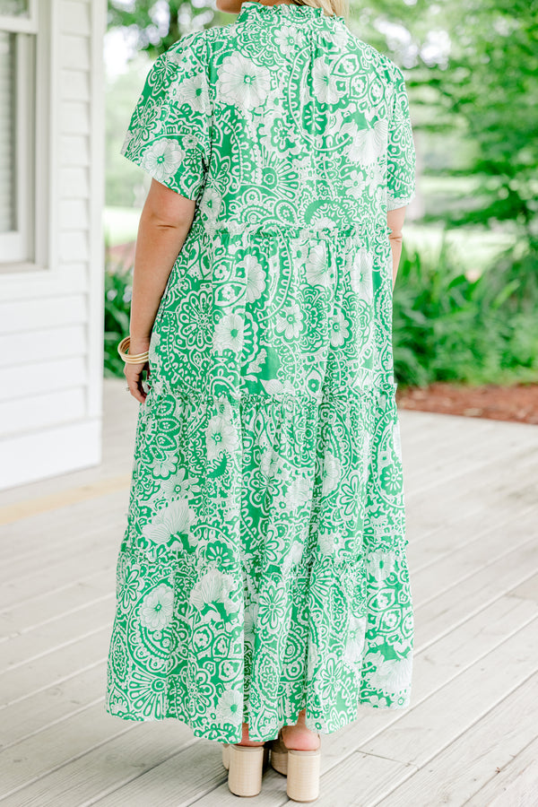 Chic Soul Plus size clothing, green maxi dress with a white floral pattern slight v-neckline and short sleeves 

