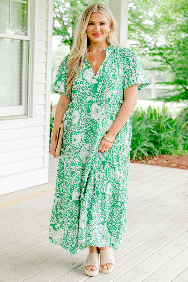 Chic Soul Plus size clothing, green maxi dress with a white floral pattern slight v-neckline and short sleeves 
