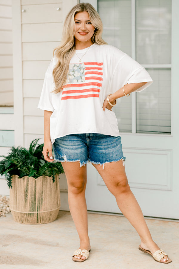 Chic Soul plus size clothing, white half sleeve tee with American flag flower graphic