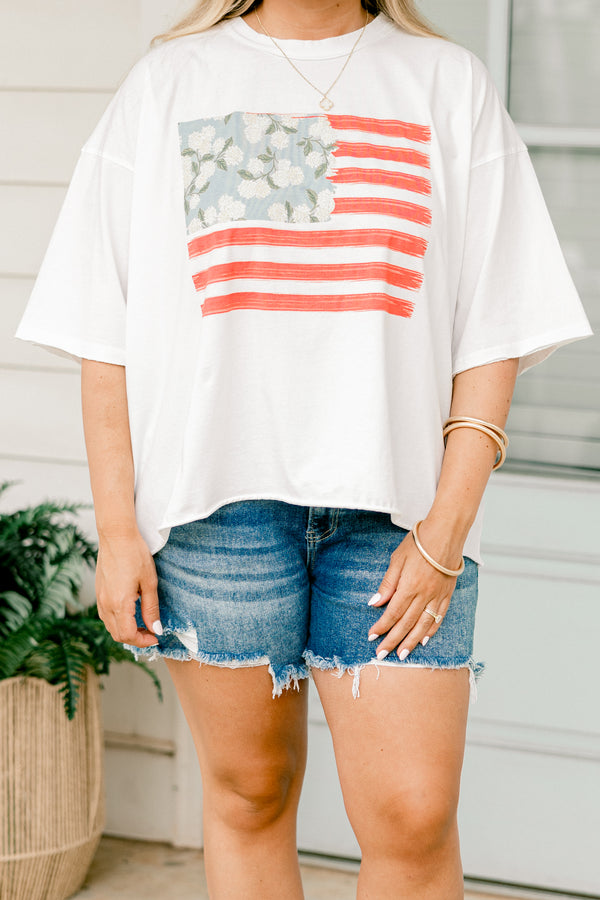 Chic Soul plus size clothing, white half sleeve tee with American flag flower graphic