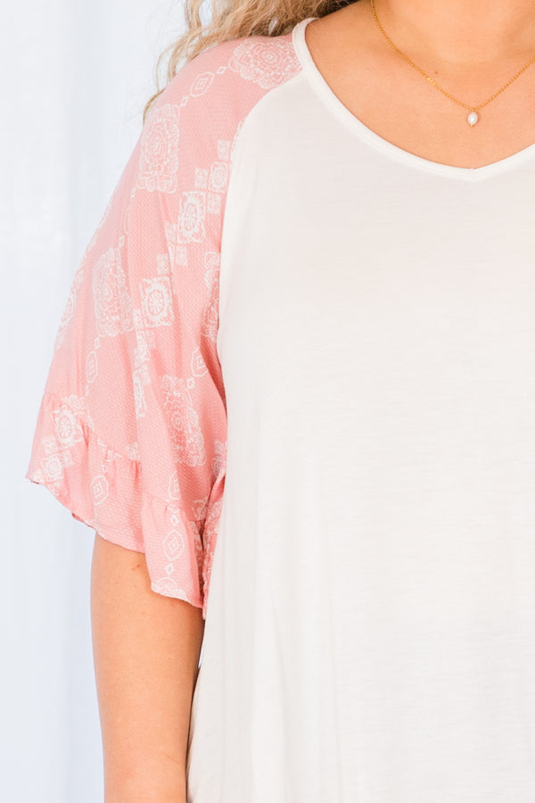 Chic Soul plus size clothing, ivory top with pink floral short sleeves 