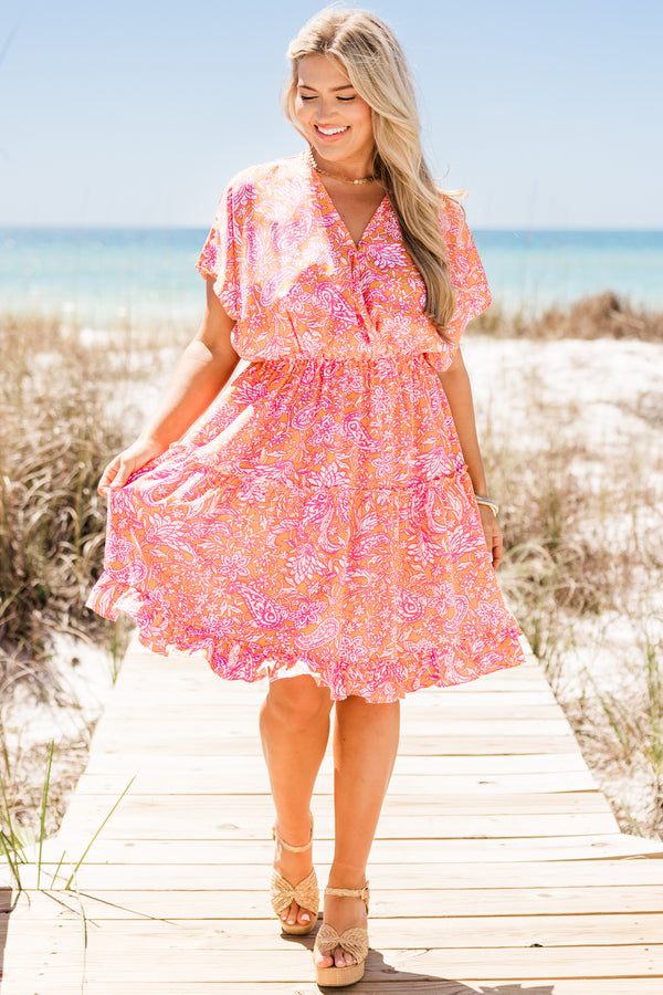 Chic Soul plus size clothing, tangerine short sleeve tiered mini dress with pink paisley pattern with v neckline with cinched waist detail
