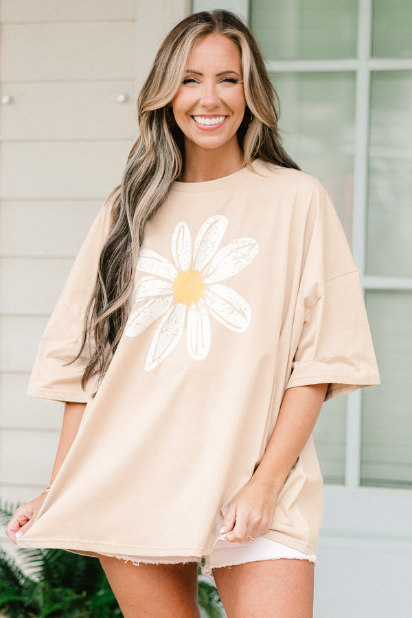 Chic Soul Plus size clothing, light mocha short sleeve graphic tee with a daisy graphic on the center of the shirt 
