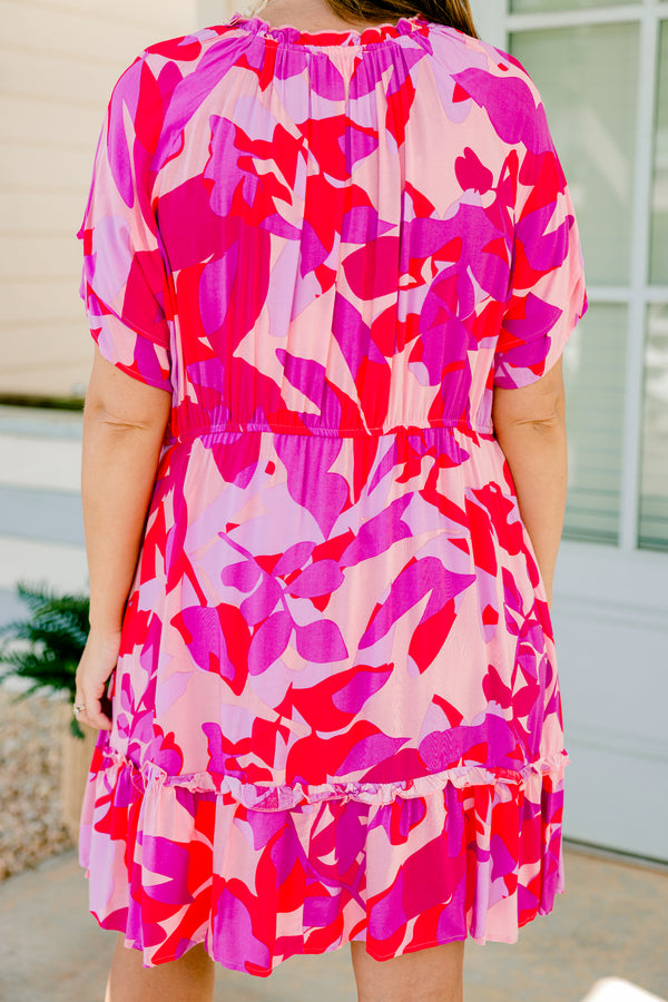 Chic Soul plus size clothing, pink and red short sleeve v-neck dress with abstract leafy pattern and cinched waist