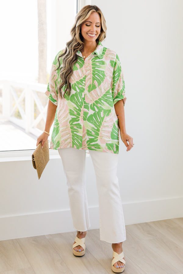 Chic Soul plus size clothing, green short sleeve button up top with collar detail with bubble cuff sleeves with green tropical leaf print
