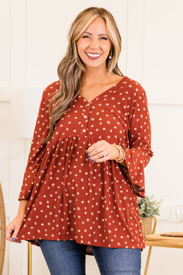 Chic Soul plus size clothing, quarter-sleeve copper brown baby-doll top with buttoned v-neckline and ivory floral pattern detailing 