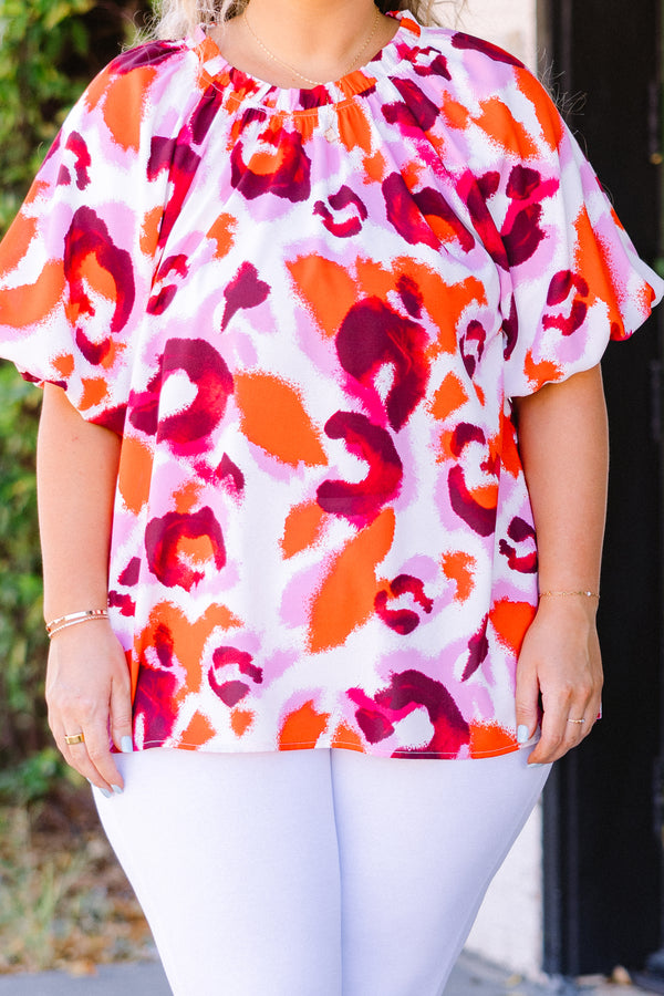 Chic Soul plus size clothing, short sleeve pink mix top with orange/pink leopard print with round neckline and puff sleeves