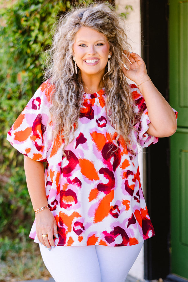 Chic Soul plus size clothing, short sleeve pink mix top with orange/pink leopard print with round neckline and puff sleeves