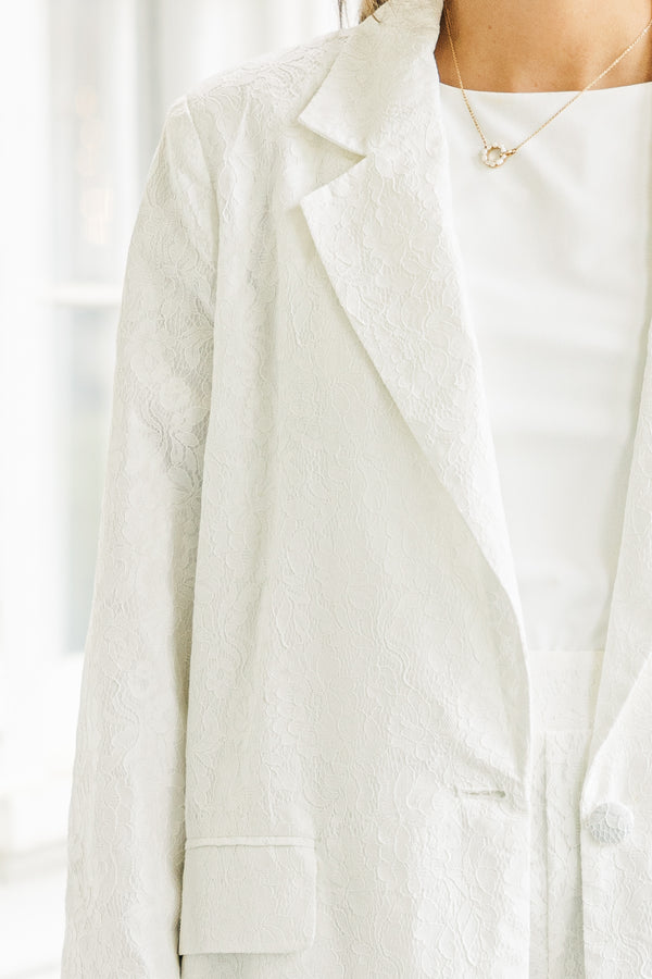Chic Soul plus size clothing, off-white blazer with pocket detailing