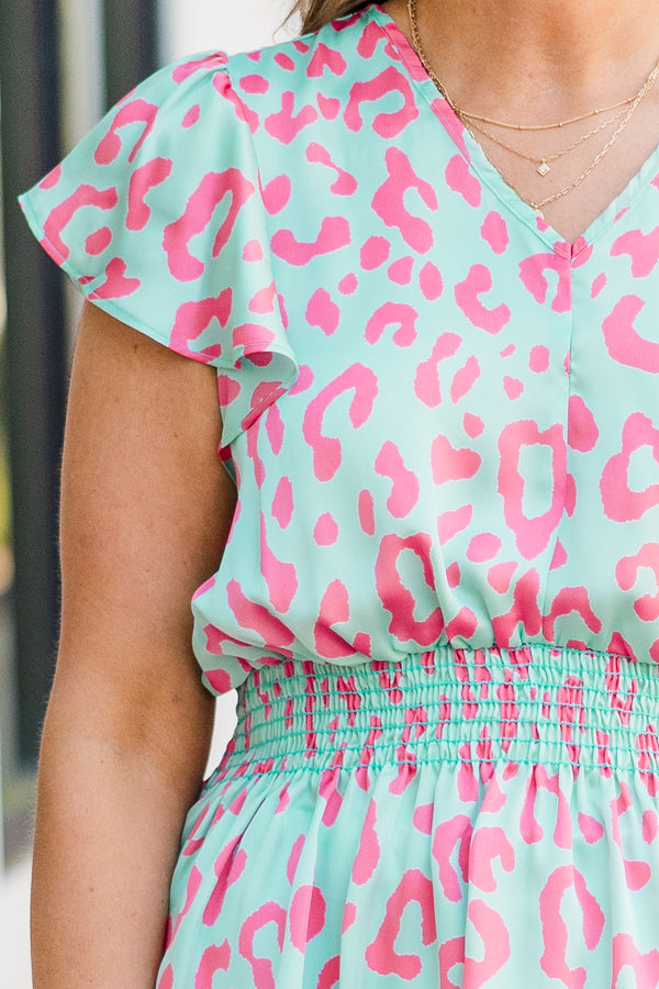 Chic Soul plus size clothing, short sleeve mint top with pink leopard print and cinched waistline with v-neckline