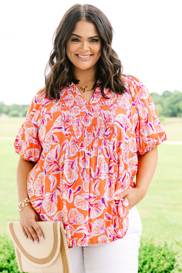 Chic Soul plus size clothing, burnt orange collared casual top with short bubble sleeves and sketch floral design