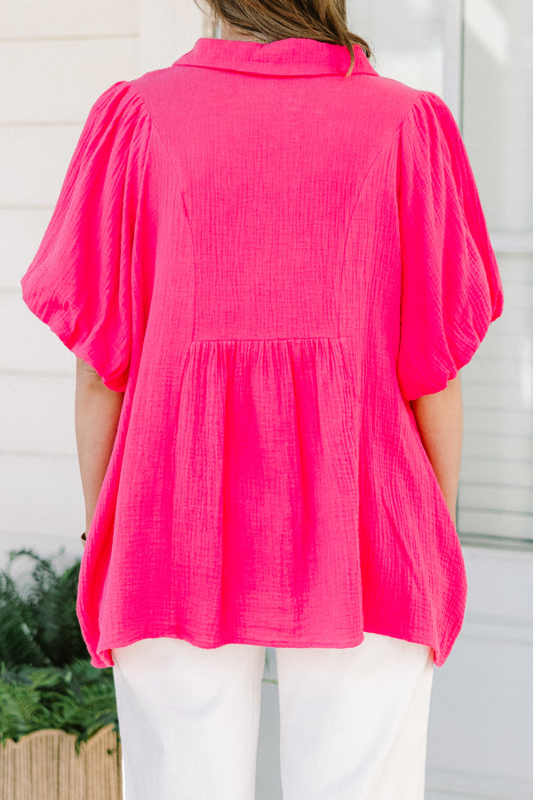 Chic Soul plus size clothing, bright pink flowy short sleeve top with stretchy v-neck texture and collar