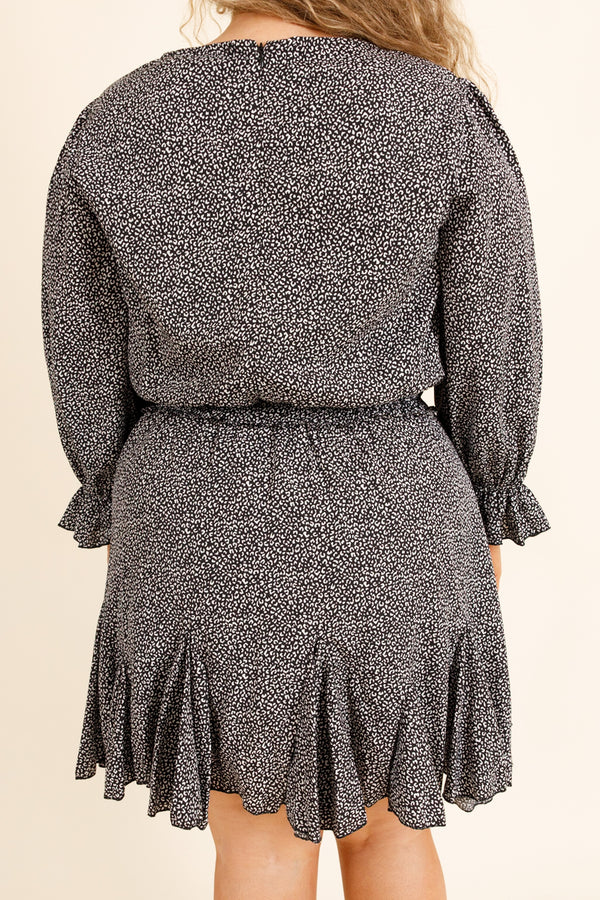 Chic Soul plus size clothing, black and white micro floral rompepr long sleeve sinches at waist blowy on the bottom dress like short length