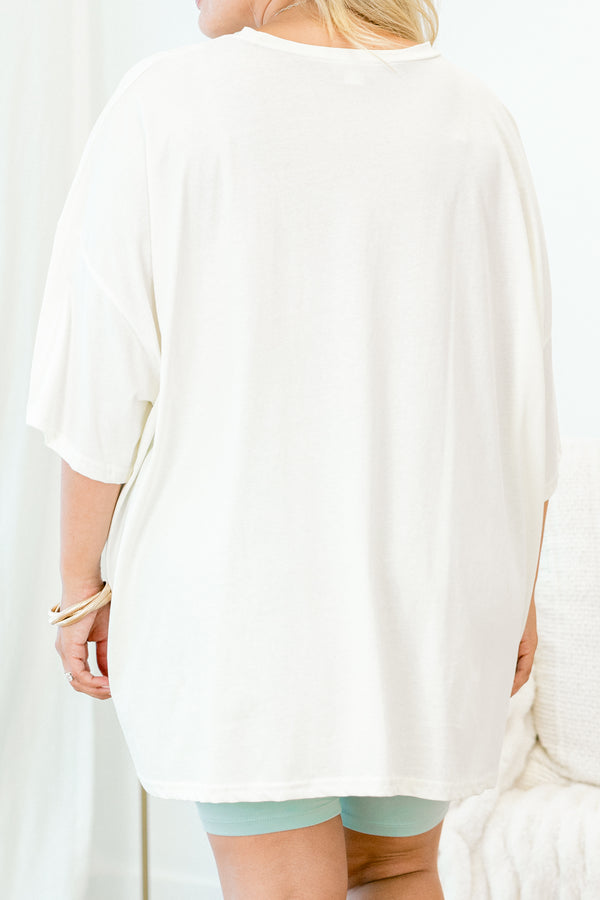 Chic soul oversized tee with multi color heart graphic