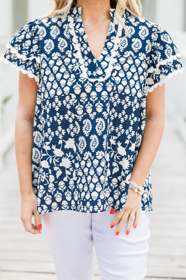 Chic Soul plus size clothing, short-flutter-sleeve blue top with a split-v-neckline and a high collar with a white abstract paisley pattern 