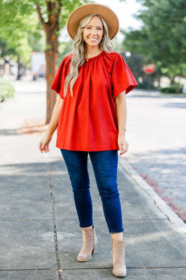 Chic Soul plus size clothing, brick short sleeve flowy top with flare sleeves and round neckline with braided border detail along neck